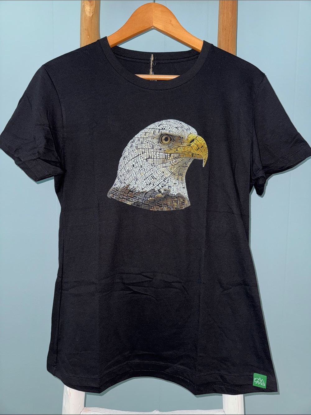 NWT Wild Tribute Women's National Park Eagle Fitted Tee T-Shirt ~ XL